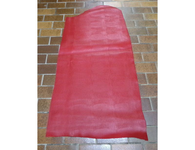 Rindspaltleder Rot, mit Prägung (Gürtelleder), Rindleder, Lederstück, Lederhaut