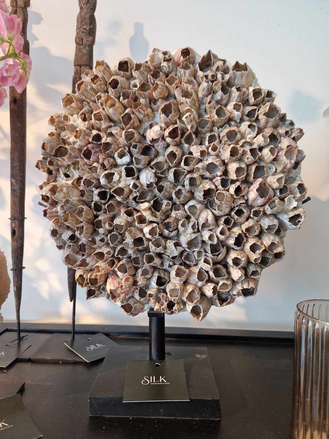 Zeepok object op voet