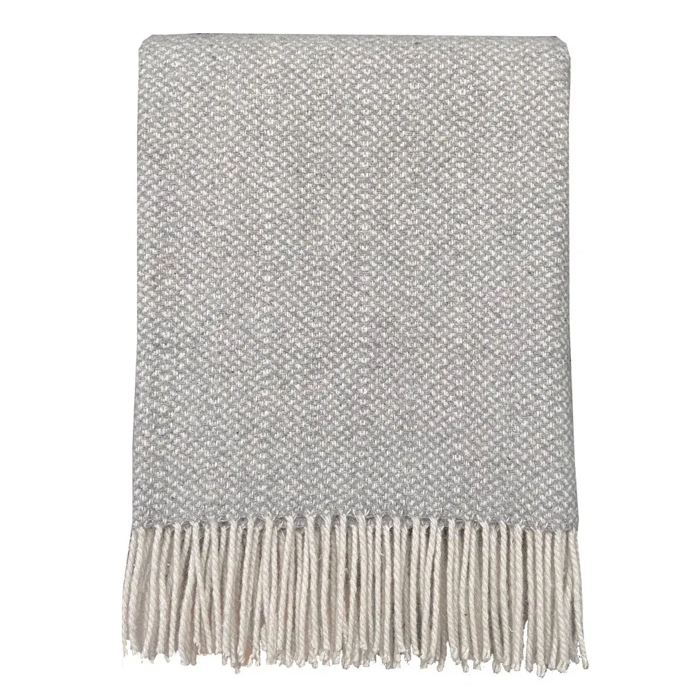 Malagoon plaid- textured grey - 130x170cm gerecycleerde wol