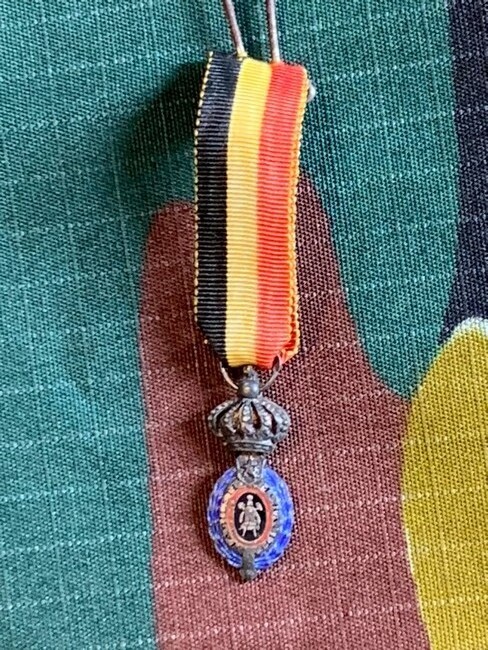 België - Bekwaamheid en zedelijkheid medaille klein model (3)