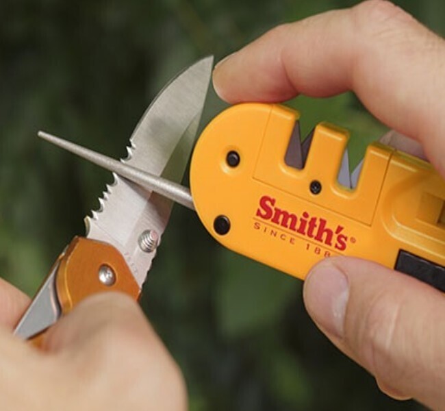 Smith's Pocket Pal X2 Sharpener and Outdoors Tool