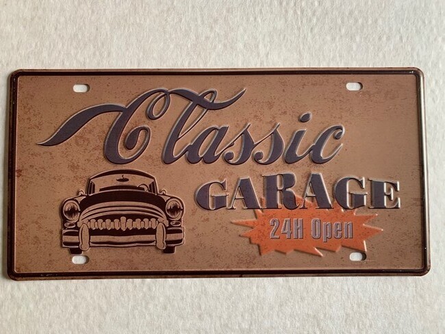 Classic Garage "24h open" (731)