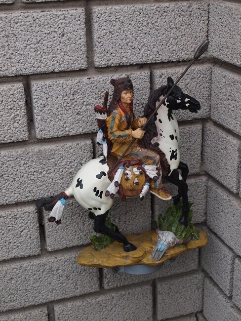 Indiaan te paard
