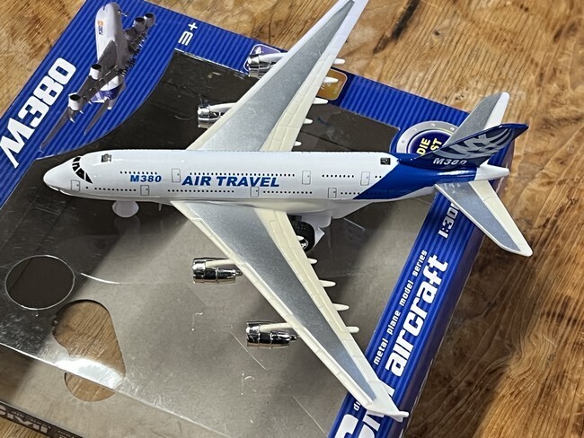 Vliegtuig M380 Air Travel