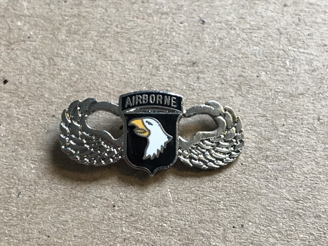 US pin - Airborne 101ste met vleugels (48)
