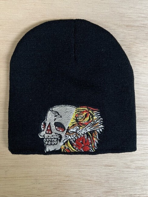 Zwarte muts met tijgerkop en scull