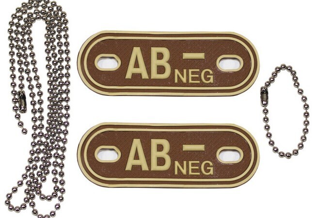Bloedgroep met ketting, woestijn, "A/B NEG" 3D*