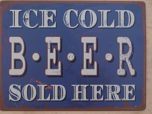 Ice cold BEER sold here (1913)