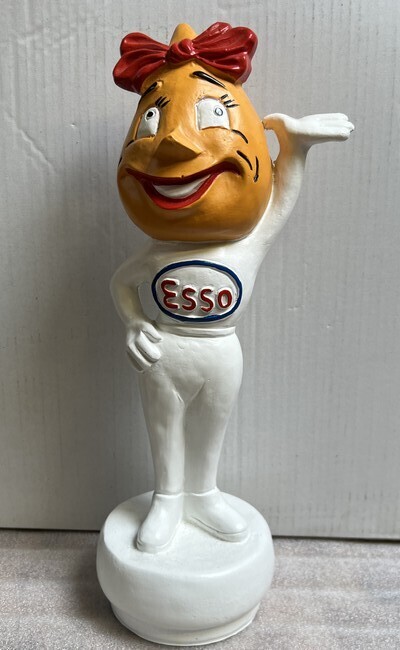 ESSO Mascotje girl