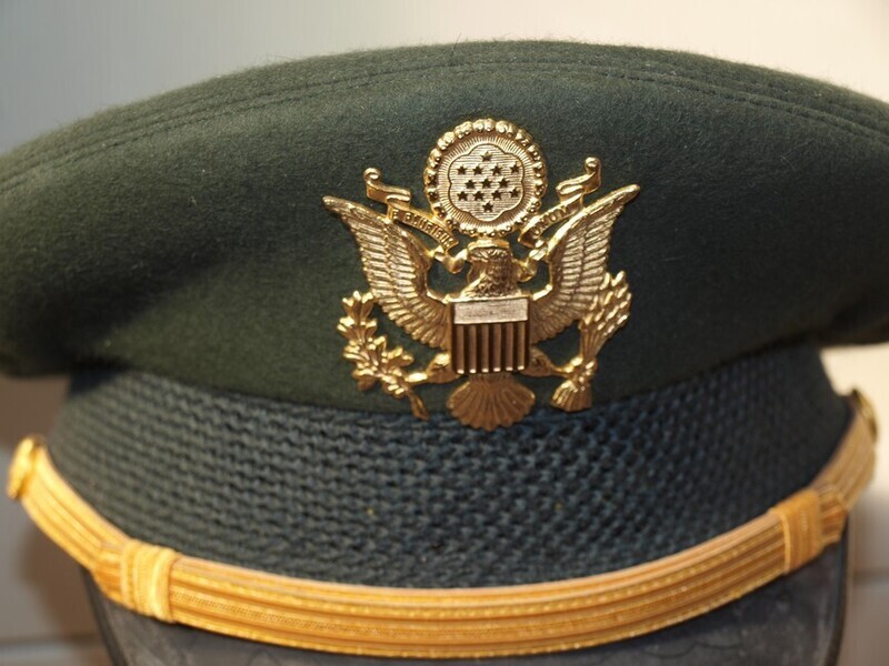 US kepie met  Army Officer Cap Eagle Badge