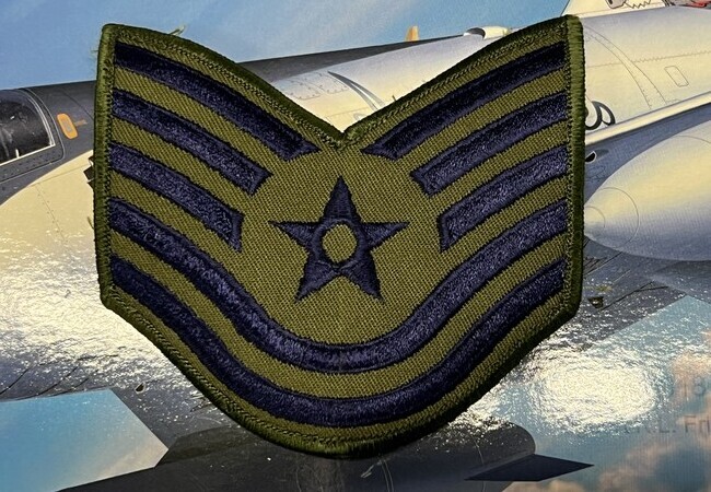 US rang - Technical Sergeant  USAF (2193)