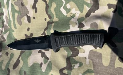 Belgische Commando dolk ( met gelaserd logo )