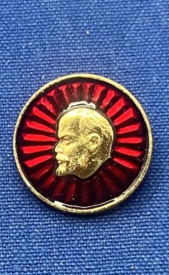 USSR - Vladimir Lenin pin (258)