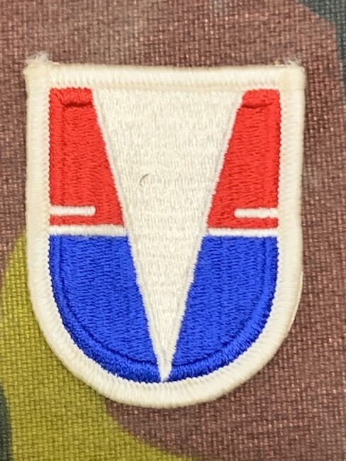 US - S - 37th Engineer Bn Airborne beret flash patch Type 2 m/e (474)