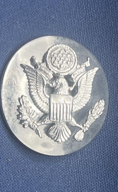 USAF - Enlisted Men's cap badge (zilverkleurig) (324)