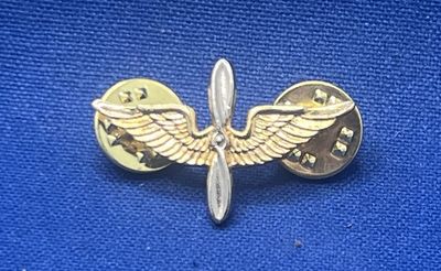 USAF - Airforce Officer "Liefje" (325)