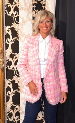 BLAZER VAN TWINSET 222AP2391 07285 PINK ICIN