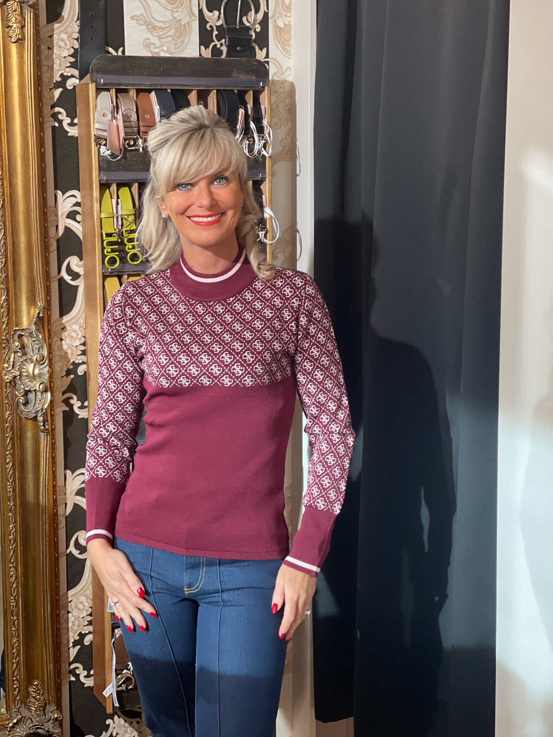 PULL VAN GUESS
W3BR81Z37K0 F55I