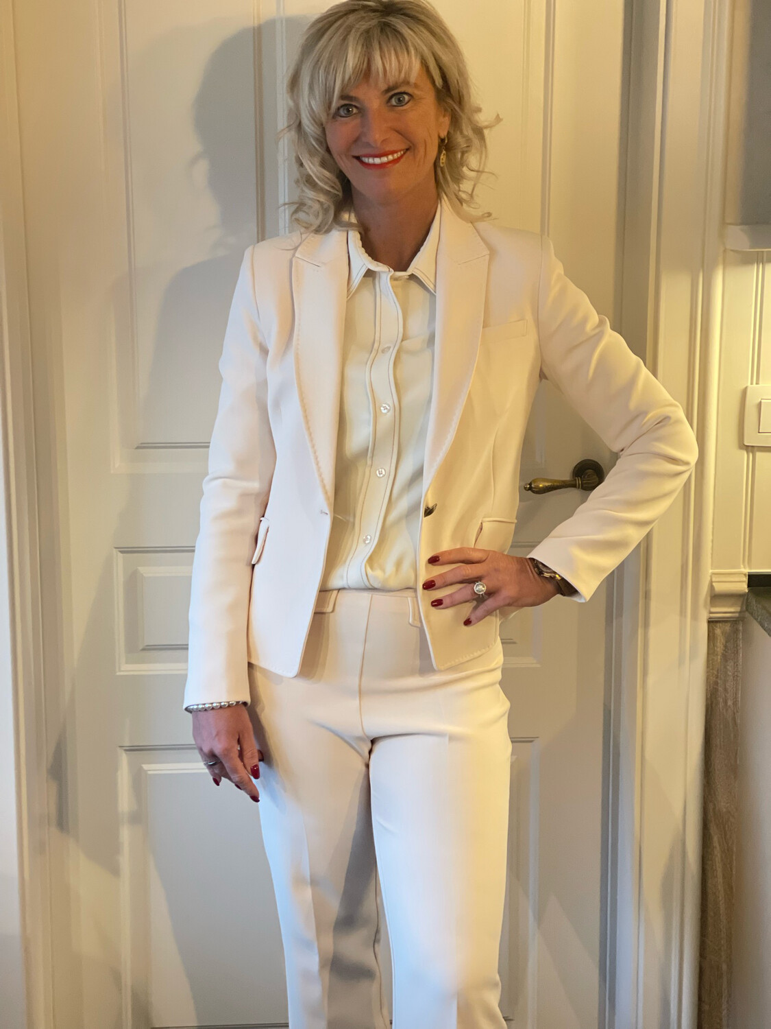 BLAZER VAN NENETTE
36BB-BEART IVORY