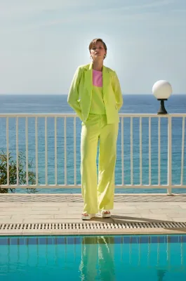 BROEK VAN SENSO S5542BK NUDE. LIME