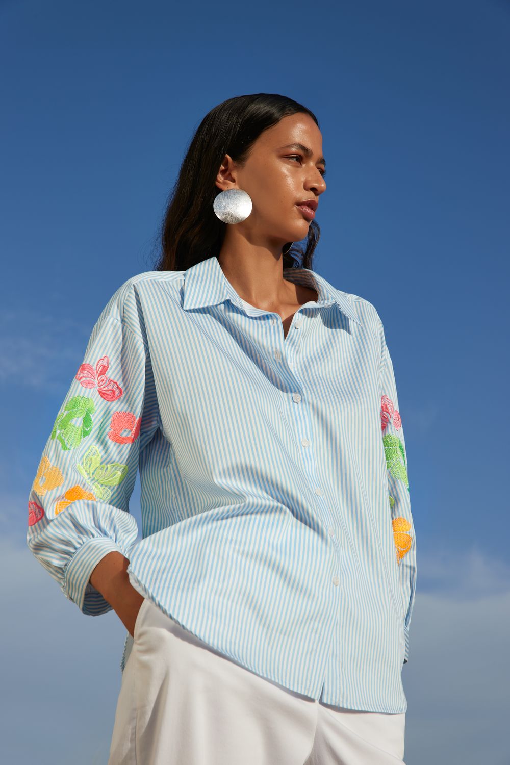 BLOES VAN ATMOS A1818BL/R CHRISSY CAPRI