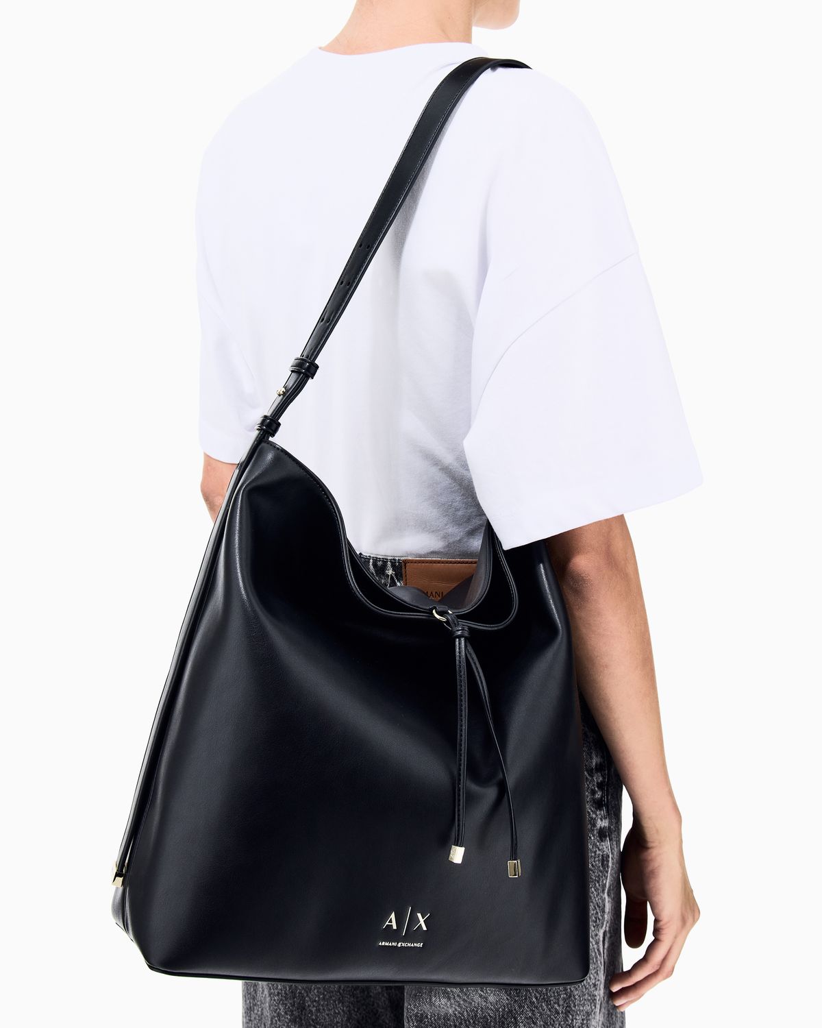 HANDTAS VAN ARMANI XW002989 AF19902 UC001 BLACK