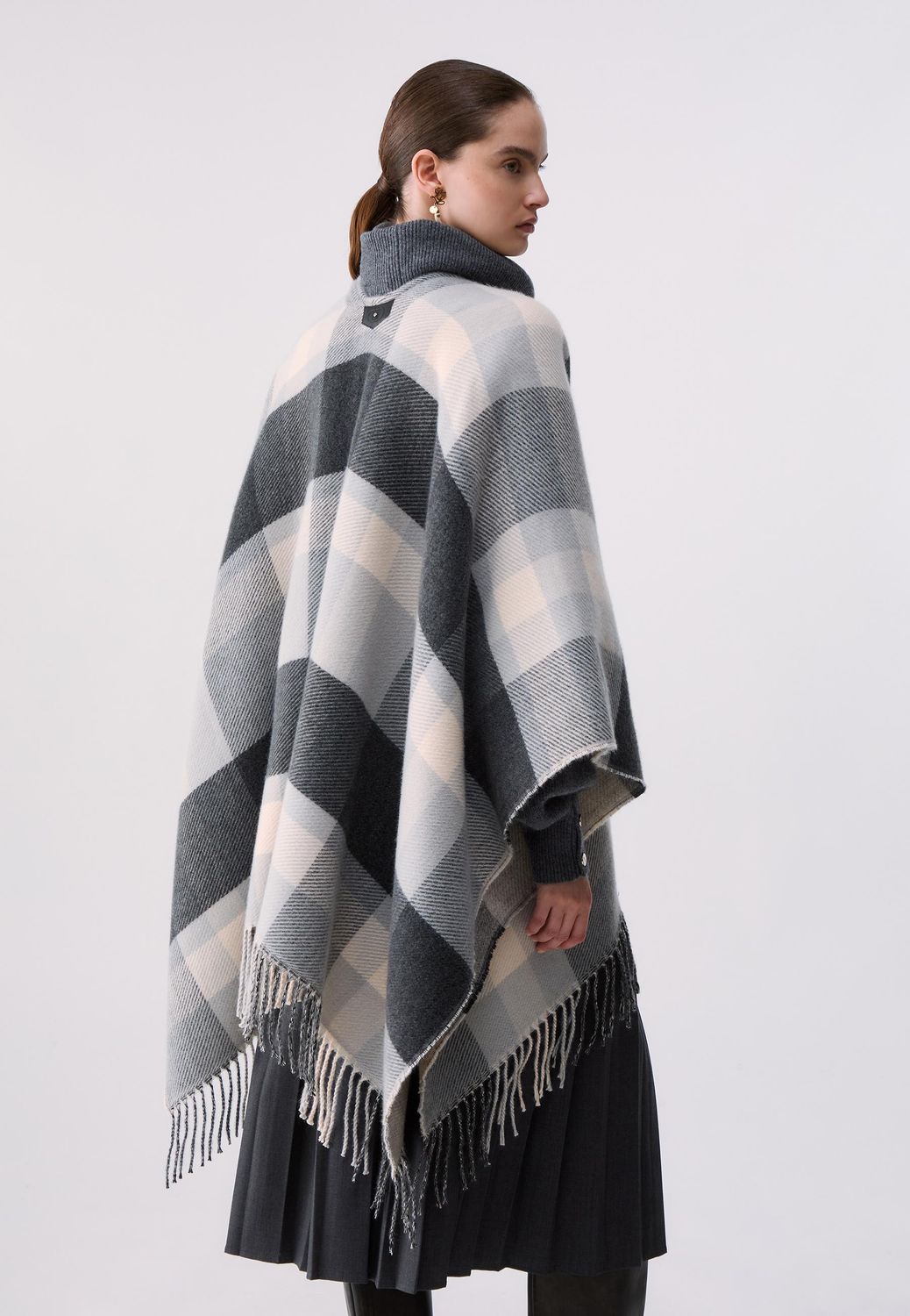 PONCHO VAN LIU JO 2F6041-T2742 09012 ANTRACITE