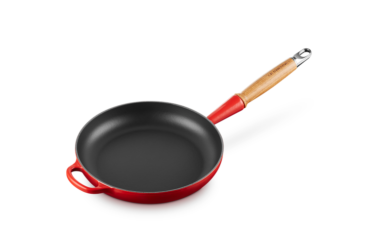 Le Creuset Gietijzer Koekenpan houten handvat Kersenrood
