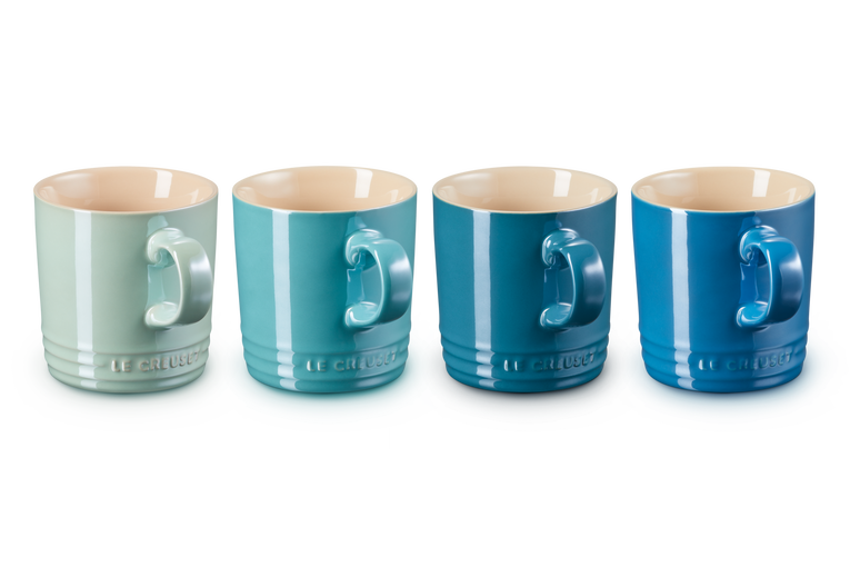 Le Creuset Aardewerken Set van 4 Mokken Metallic Blauwe Tinten 350ML Le Creuset Aardewerken Set van 4 Mokken Metallic Blauwe Tinten 350ML