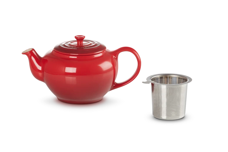 Le Creuset Aardewerken Theepot met RVS Filter 1,3L Kersenrood