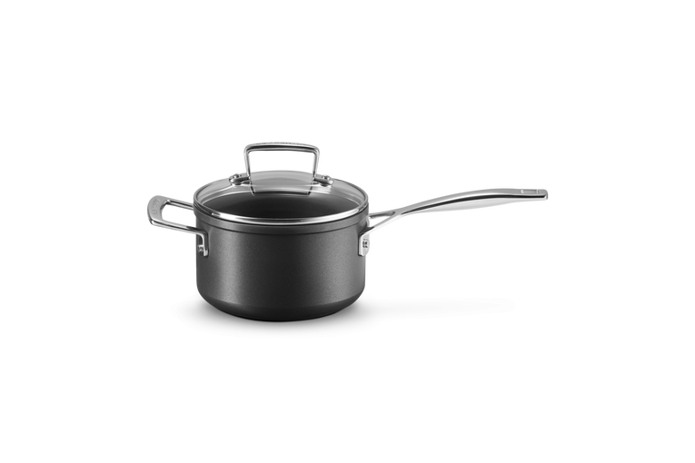 Le Creuset Anti-Aanbak Steelpan met handvat en deksel