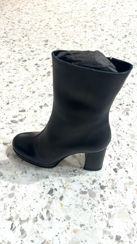 BOOTS BLACK