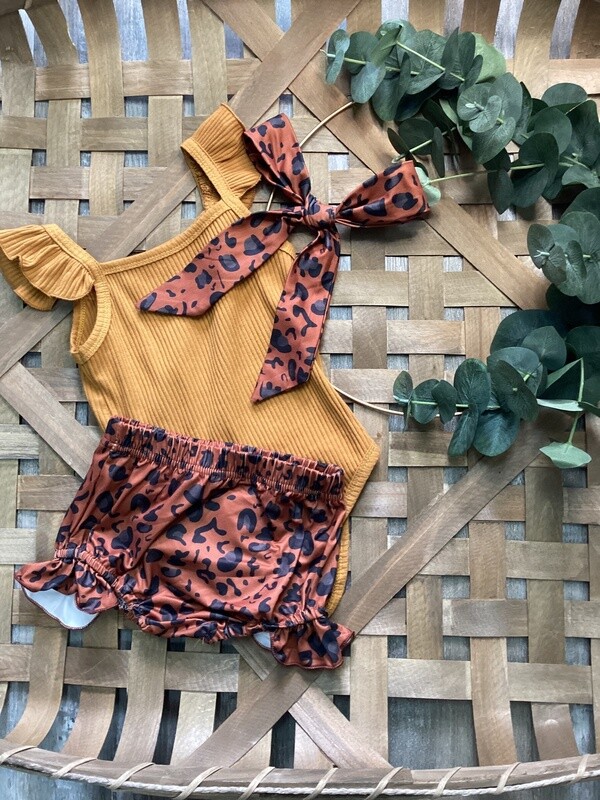 Mustard + Cheetah Set