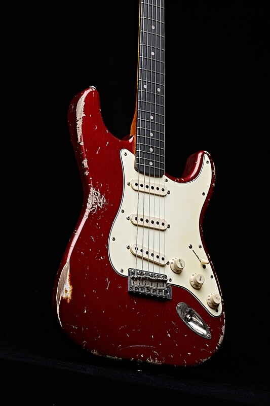 STRATOCASTER CANDY APPLE RED OLD SWEAT EDITION