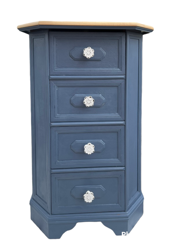 Petit chiffonnier bleu