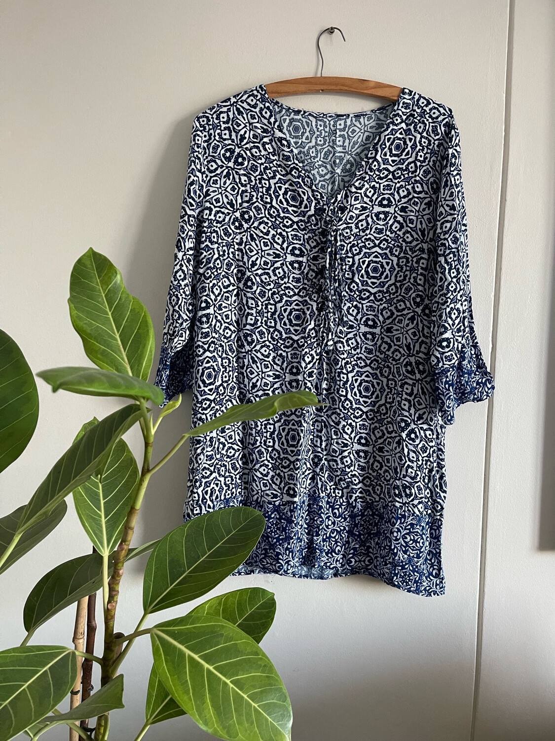 Medium Top