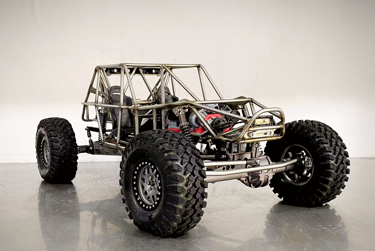 B2 Trail Buggy RC chassis for Vanquish platforms. Standard Set from USD539 (Deposit USD150)