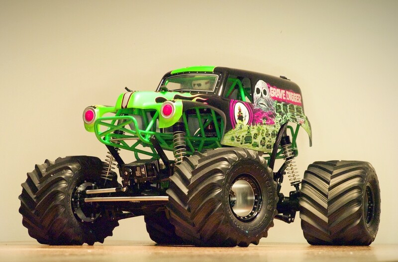 M3 Grave Digger Monster Truck chassis for Axial SMT10 Complete Bundle Set (Ready to ship)