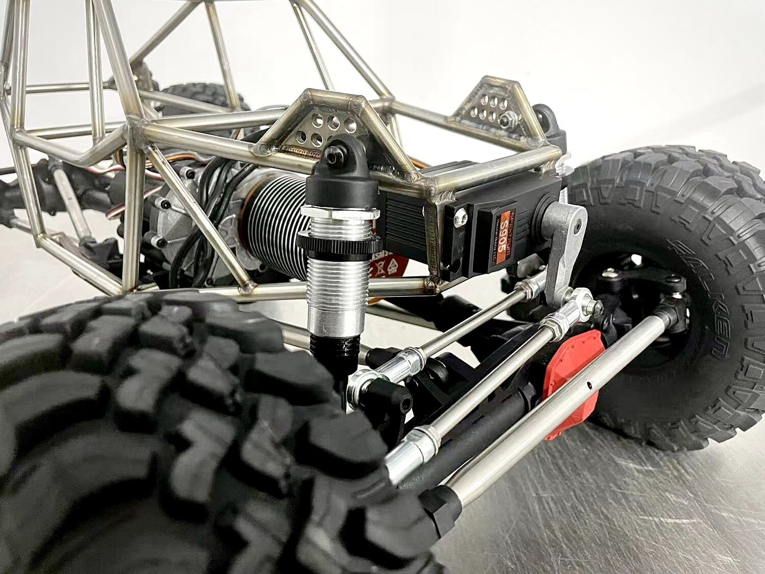 R2XXL Moon Buggy chassis for SCX6. Standard Set from USD539