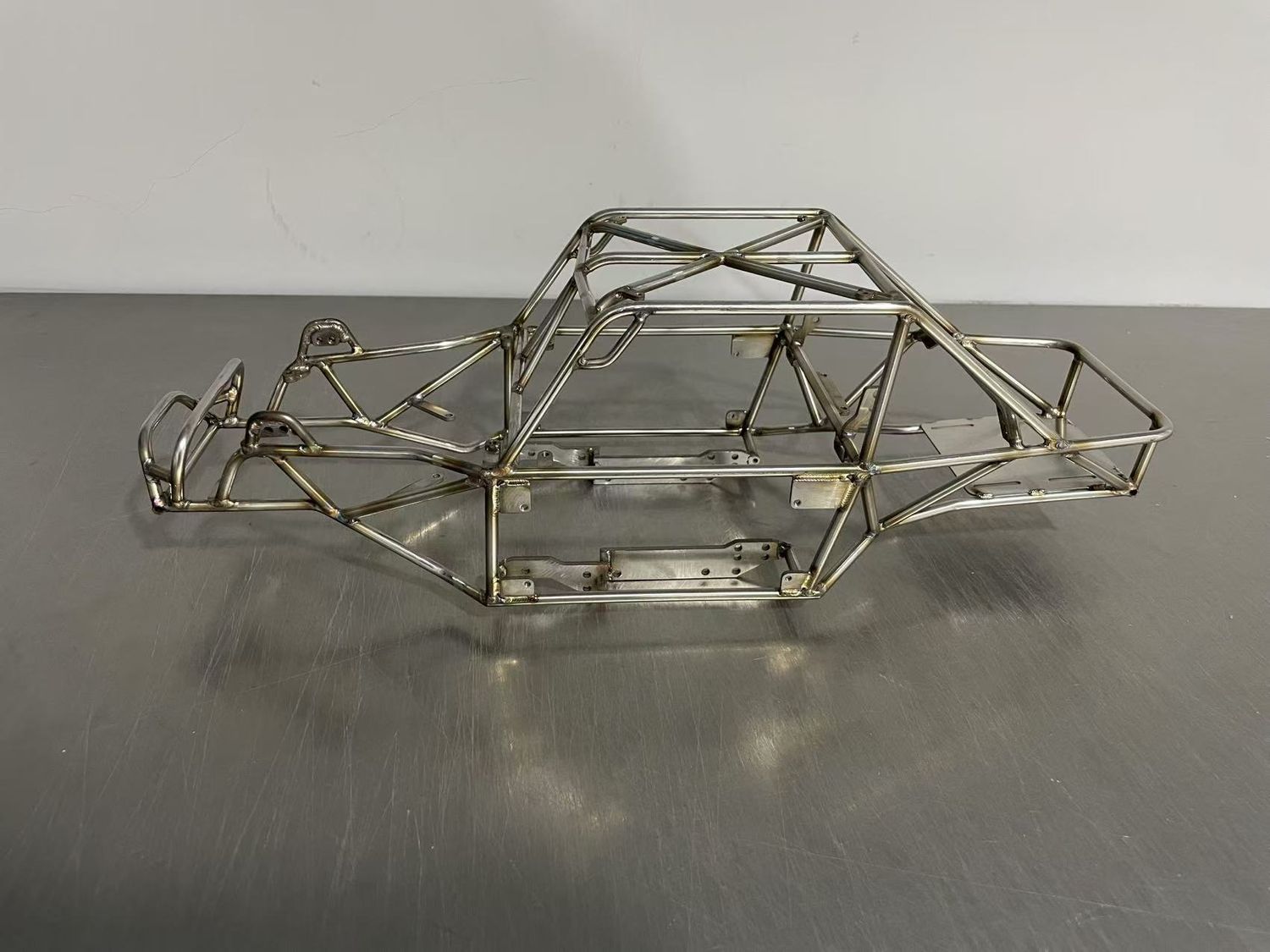 H10DDI &quot;direct drop-in&quot; chassis for Vanquish H10 Optic with dig mini servo mount (Ready to ship)