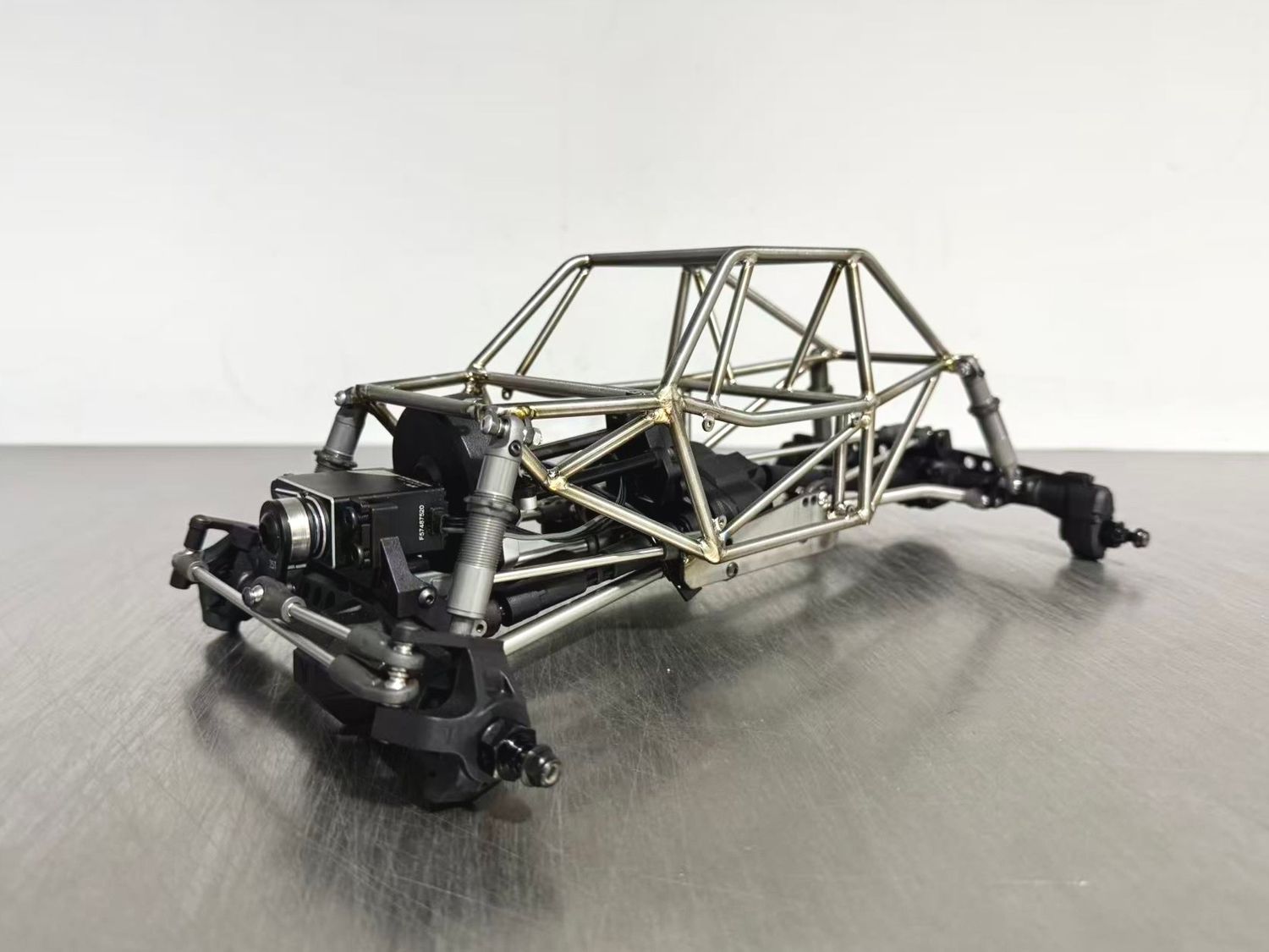 R2VRD Moon Buggy chassis for Vanquish Mullet &amp; VRD, from USD329 (Deposit USD150)
