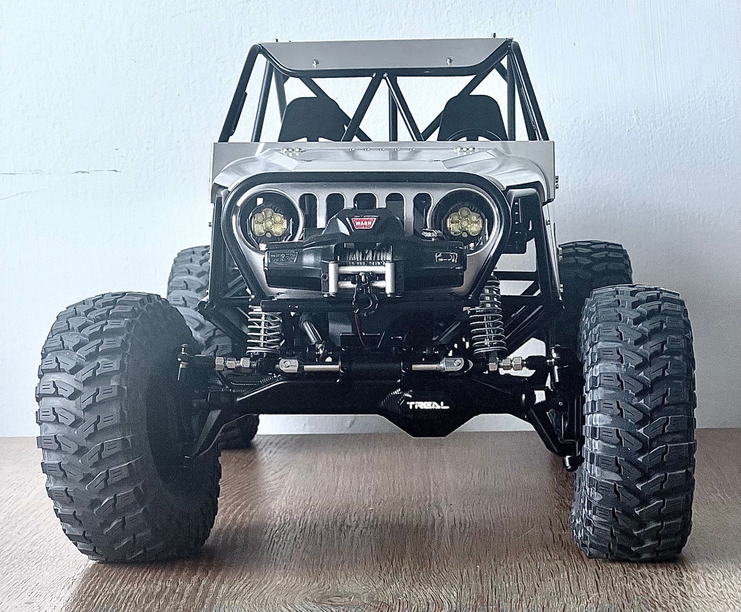 C4 Trail Jeep Universal Chassis for Vanquish/Capra/SCX10ii . Standard Set from USD749 (Deposit USD150) - PREORDERS shipping out late August