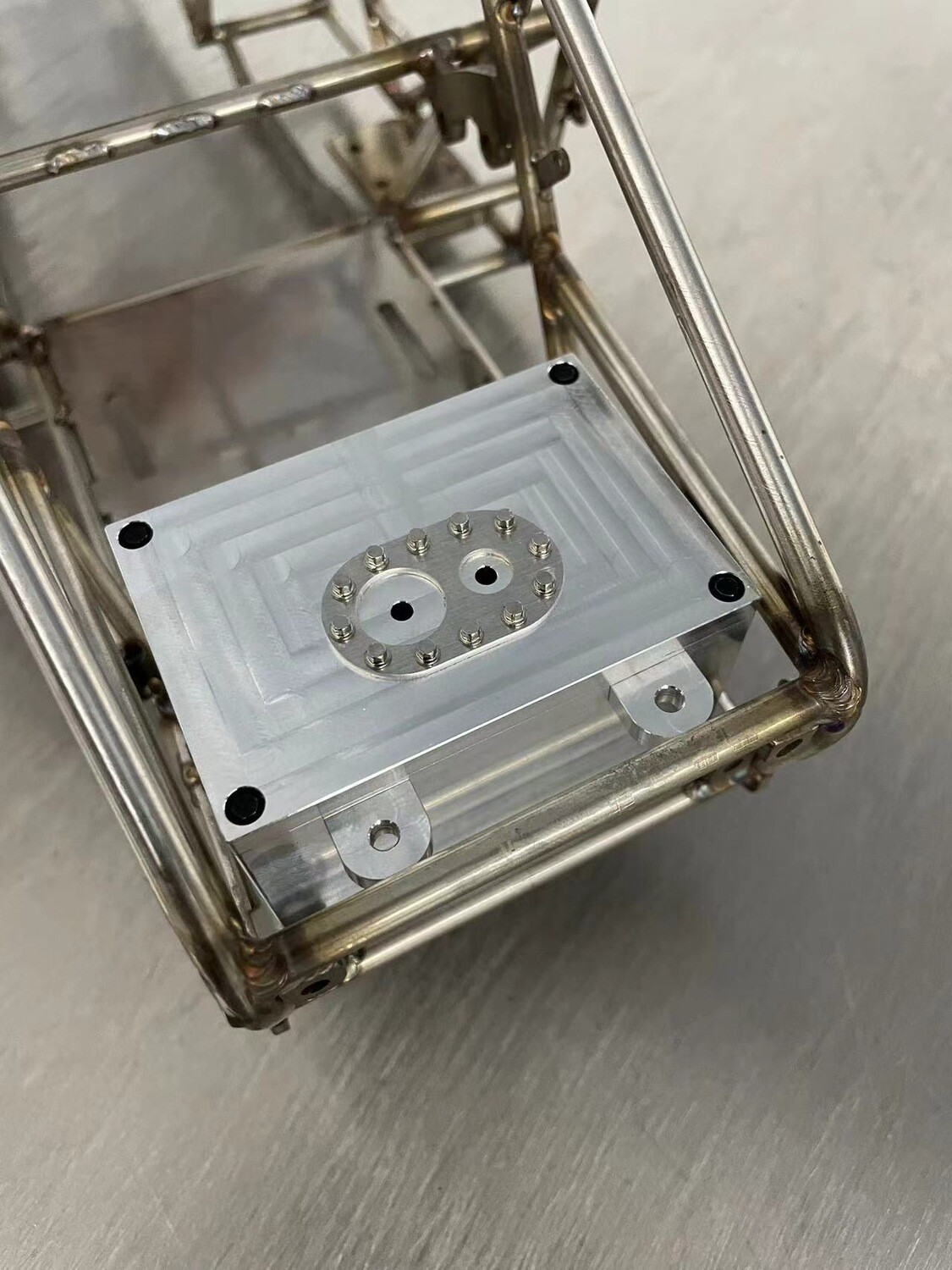 1/10 scale CNC billet aluminum receiver box for R2, Rockster, A1, OAA, B1/2, C1/2/3 and M2/3.