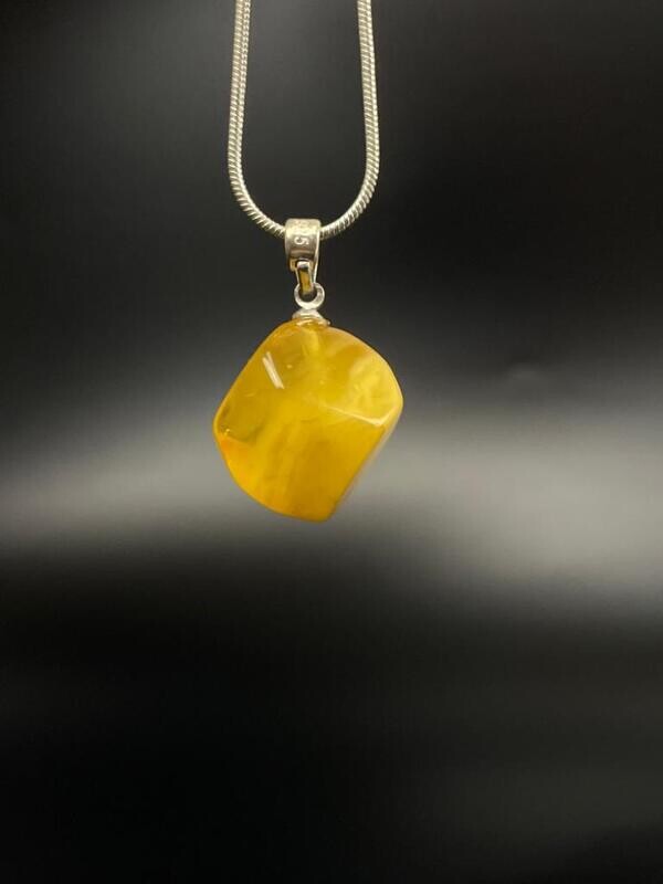 Bernstein Cube Baltikum  Schmuck
