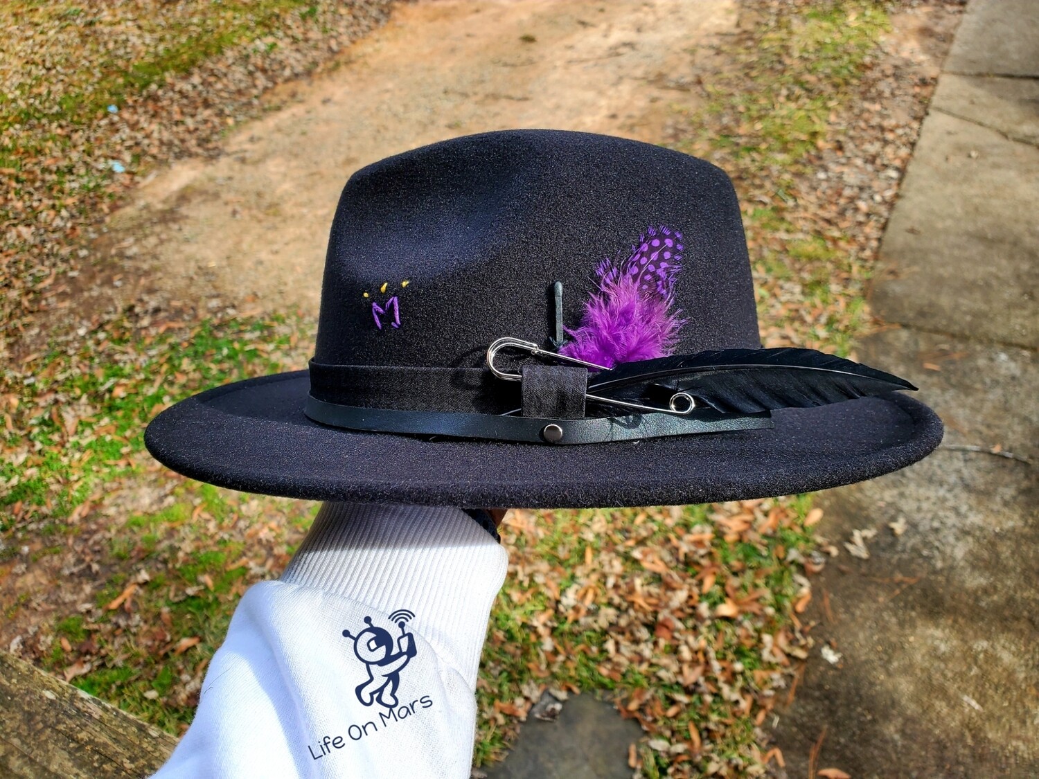 The Divine 9 (Custom Greek Brim)