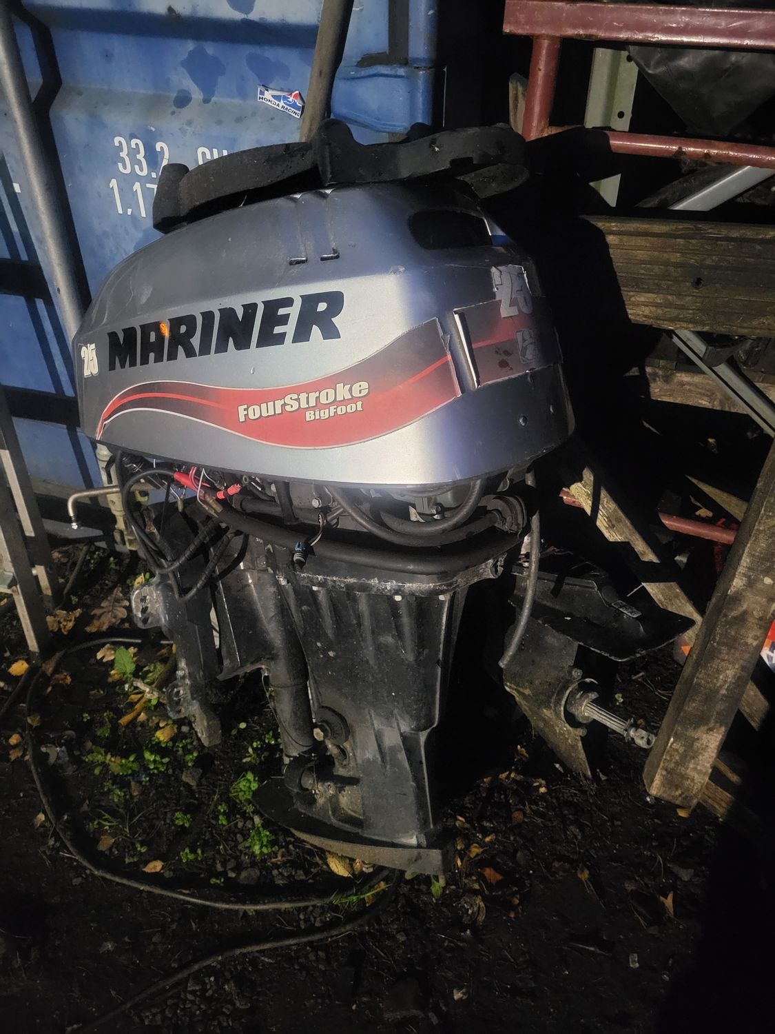 Mercury mariner 25 hp and 30 hp breaking