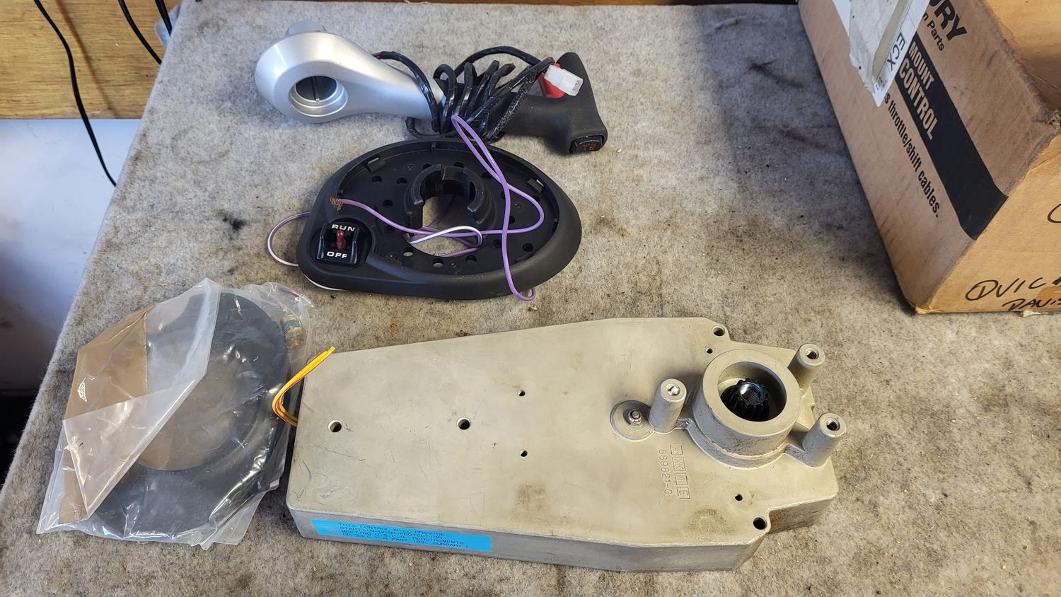 Mercury mariner quicksilver type remotes box