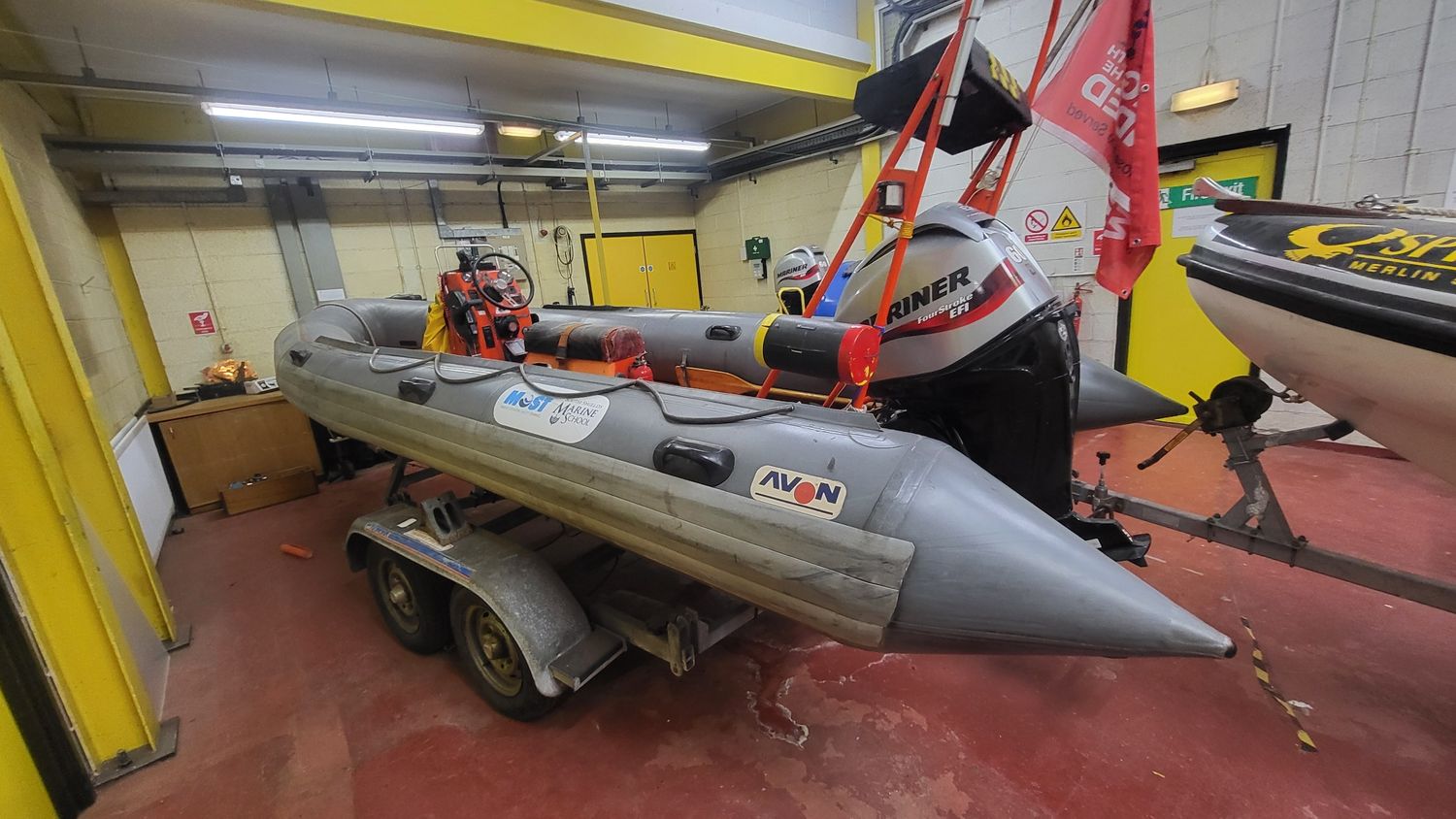 Avon searaider 5.4 commercial spec sinking hull version