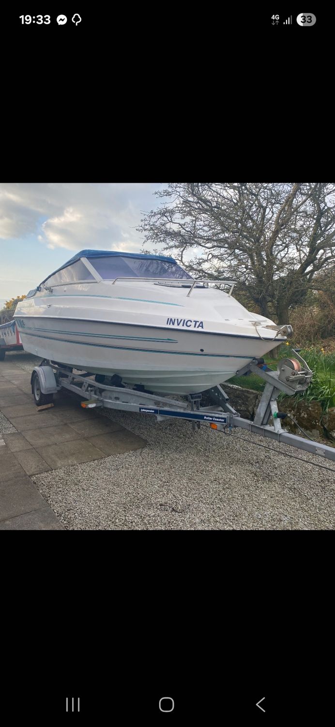 19 ft Fletcher power boat 115 Mercury