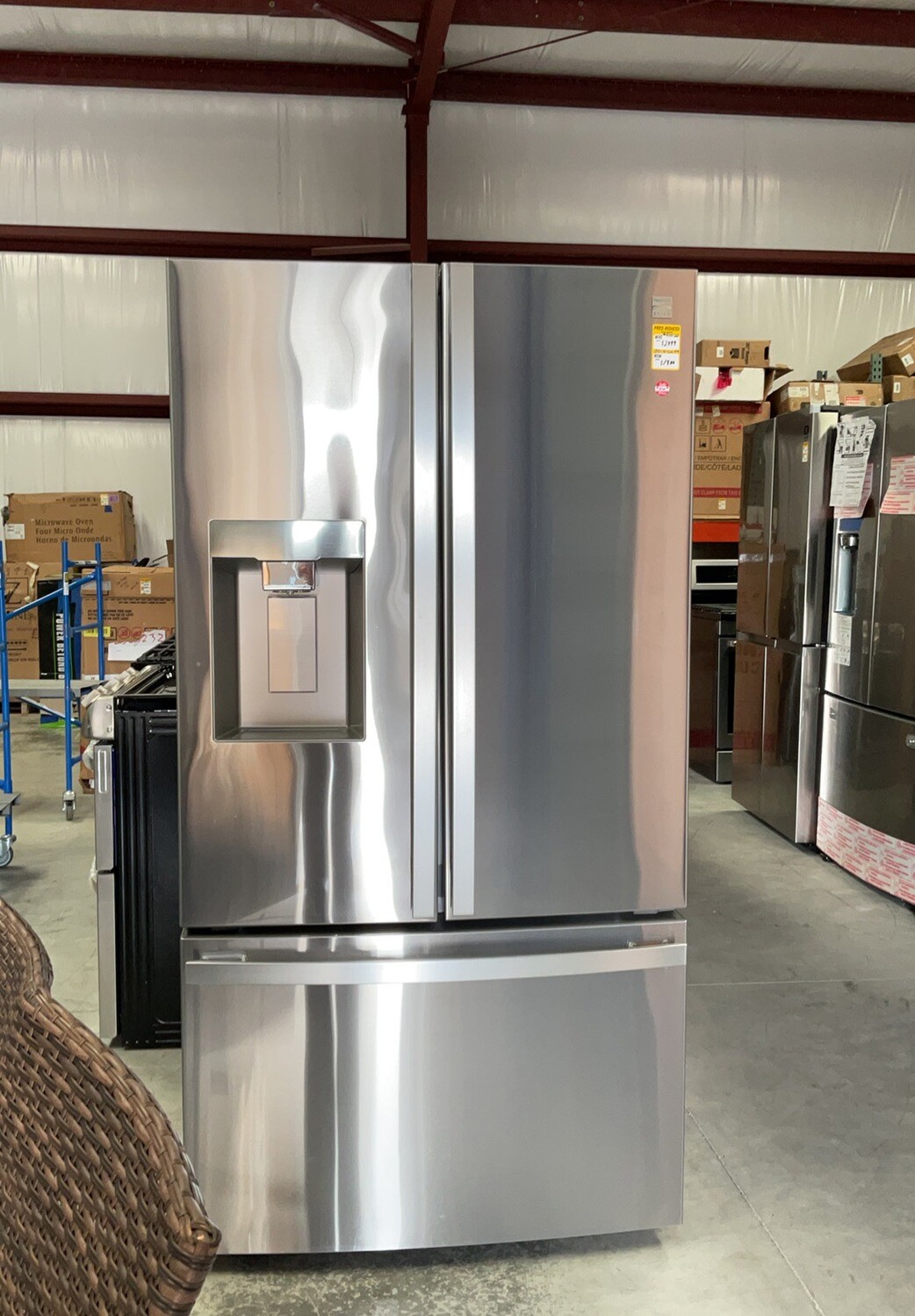 Kenmore Elite 30.6 cu ft Refrigerator Model KLBH031ATE 2999 MSRP